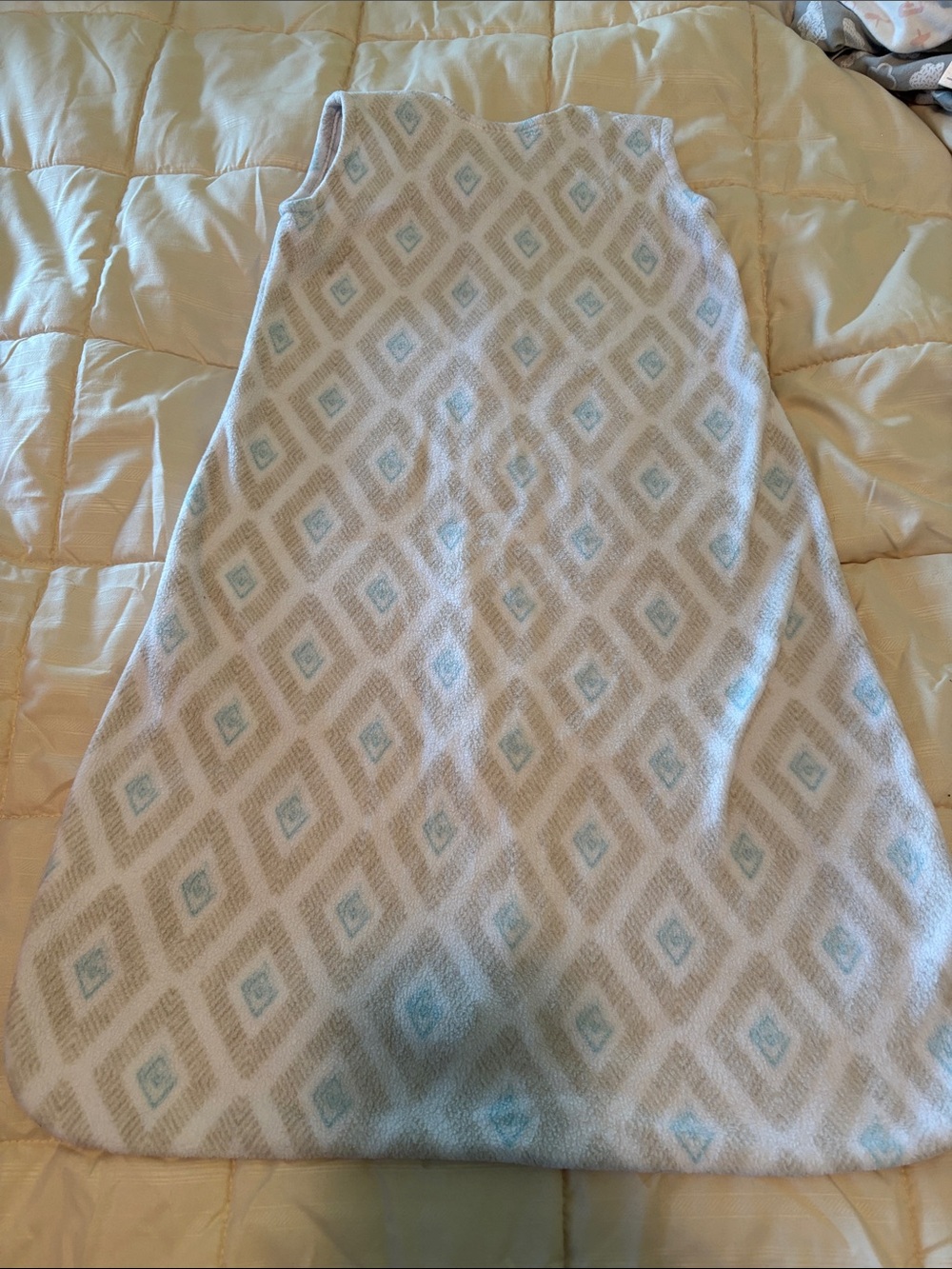 Halo SleepSack Fleece Baby Sleep Sack in Cream and Light Blue Diamond - Picture 3 of 3